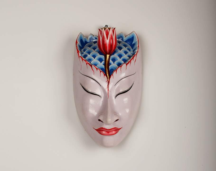Tulip Chakra Mask