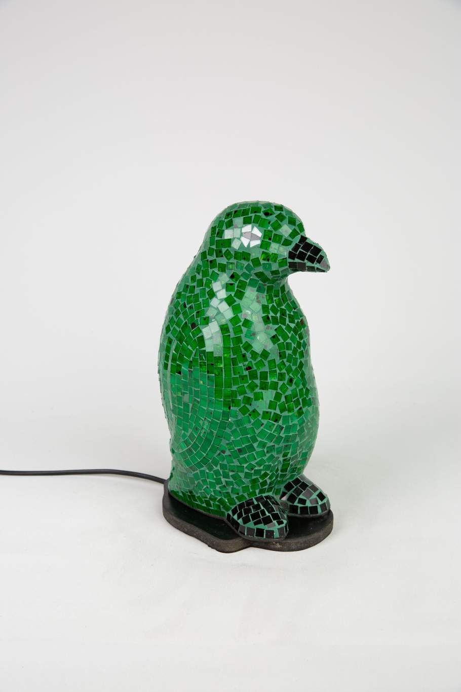 Lumino Penguin Greeno